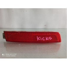 Defletor/olho De Gato Esq Nissan Kicks