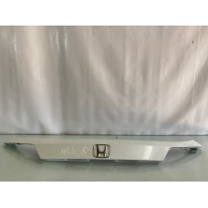 Acabamento Tampa Tras Honda Hrv