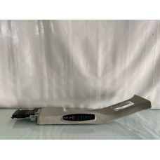 Acabamento Coluna Citroen Grand C4 Picasso