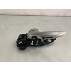 Maçaneta Interna Tras Esq Fiat Toro