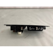 Comando Vidro Elétrico Diant Dir Fiat Toro