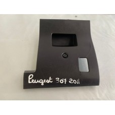 Acabamento Painel Tampa Fusível Peugeot 307 