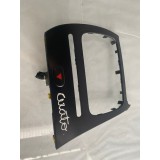 Moldura Acabamento Painel C/ Botão Alerta Central Kia Cerato