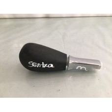 Manopla Nissan Sentra