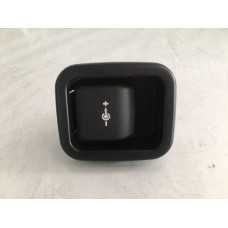 Acendedor Tomada Porta Malas Bmw X1