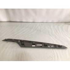 Acabamento Porta Esq Bmw X1 