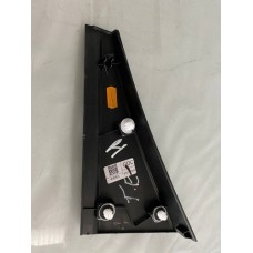 Acabamento Porta Traseira Esquerda Toyota Hilux 