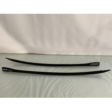 Par Acabamento Parabrisa Gm Corsa Montana 