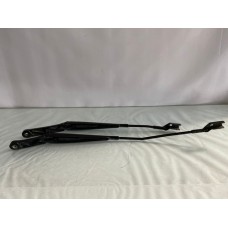Par Braço Limpador Parabrisa Vw Jetta 2008 