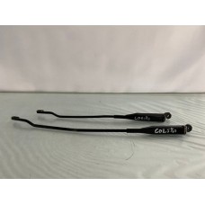 Par Braço Limpador Parabrisa Gm Corsa Montana 