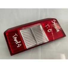 Lanterna  Tras Dir (tampa) Fiat Strada