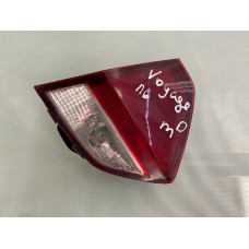 Lanterna Tras Dir Tampa Vw Voyage 2016