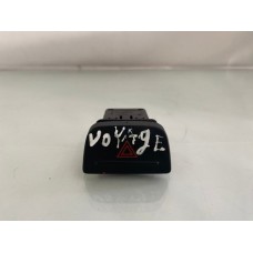 Botão Pisca Alerta Vw Voyage 2016