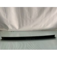 Aplique Vigia  Tras Vw Saveiro