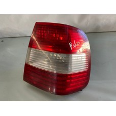 Lanterna Dir Vw Polo 2003  ( Detalhe )
