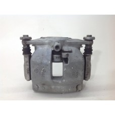 Pinça Freio Dianteira Esquerda Mercedes C180 2015