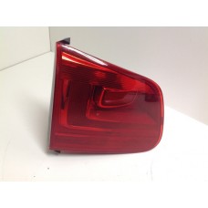 Lanterna Tampa Traseira Esquerda  Tiguan  5n0945093g