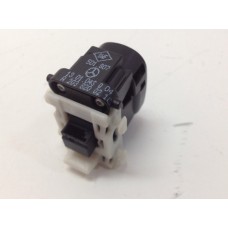 Botão De Vidro Simples Mercedes C180k 2004   A2038200210