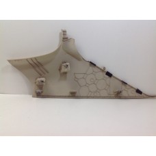 Acabamento Coluna Traseira Direita Vw Jetta 2013 5c6867288