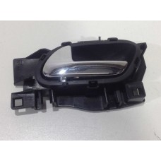 Maçaneta Interna Diant Le Peugeot 3008 Thp 2011 1905002