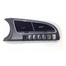 Moldura Difusor Ar Central Peugeot 3008 2011 9685049877