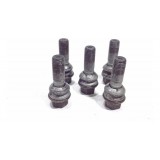 Jogo De 5 Parafusos De Roda Amarok 2013